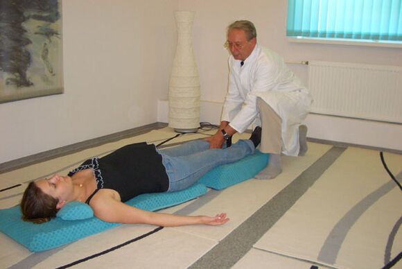 Prison therapy for osteochondrosa cervical